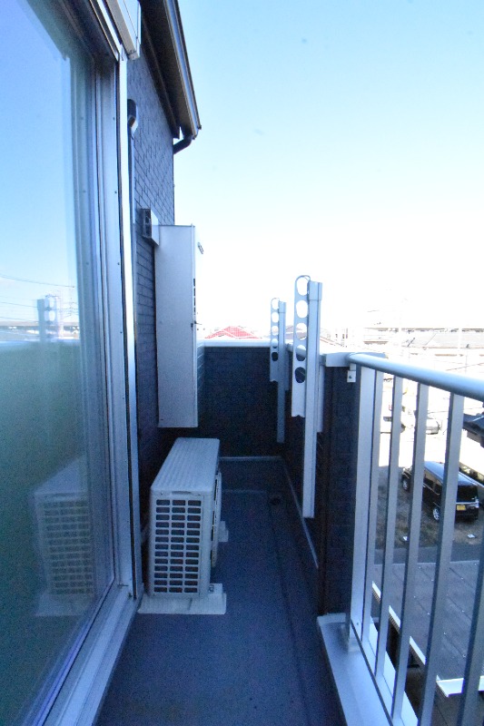 ��ʌ��������܎s��΋搼���R���ڂ̃A�p�[�g�̃o���R�j�[