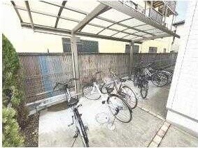 ��ʌ�����s�݉ƒ��̃A�p�[�g�̂��̑�