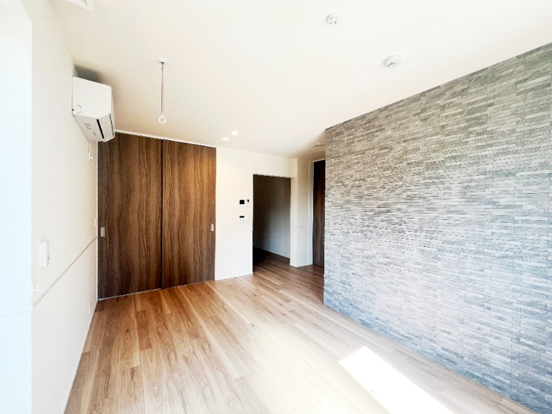 ��ʌ��������܎s������㗎���Q���ڂ̃}���V�����̋��ԁE���r���O