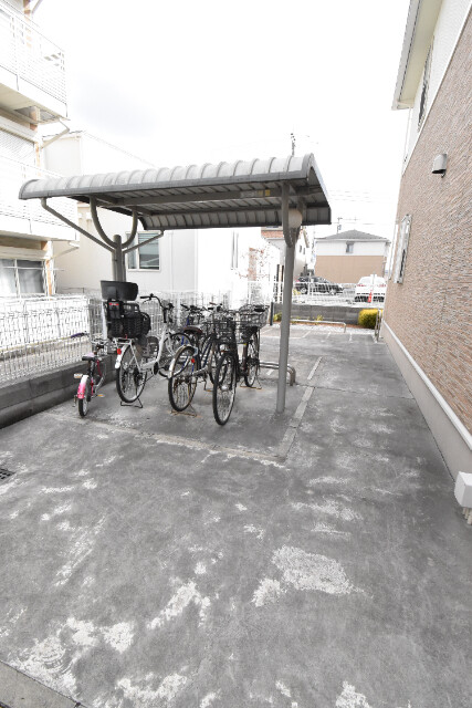 ��ʌ��z�J�s���C�N�^�E���Q���ڂ̃A�p�[�g�̂��̑�