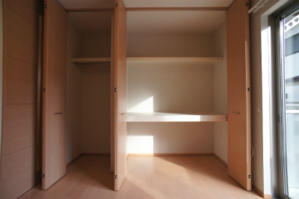 ��ʌ�����s�����J�{���P���ڂ̃A�p�[�g�̎��[