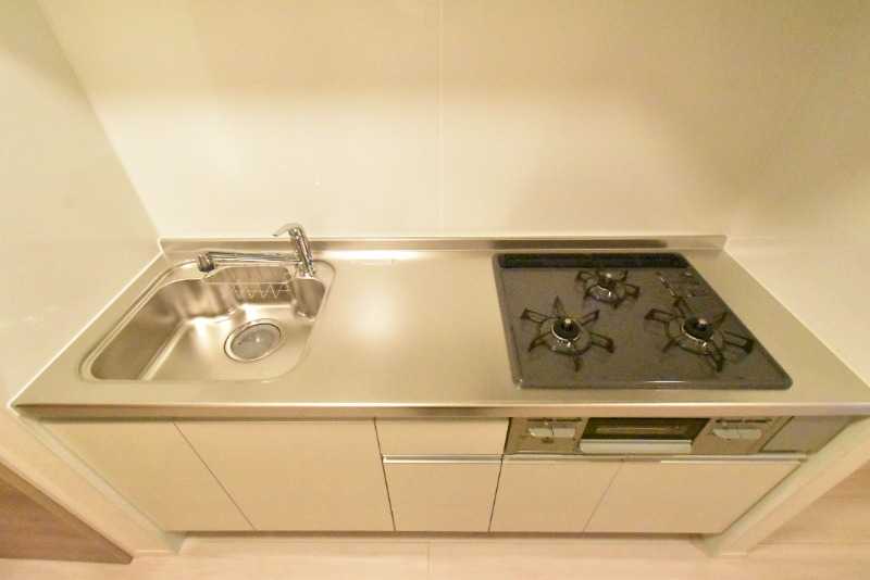 ��ʌ��z�J�s��z�J�P���ڂ̃A�p�[�g�̃L�b�`��