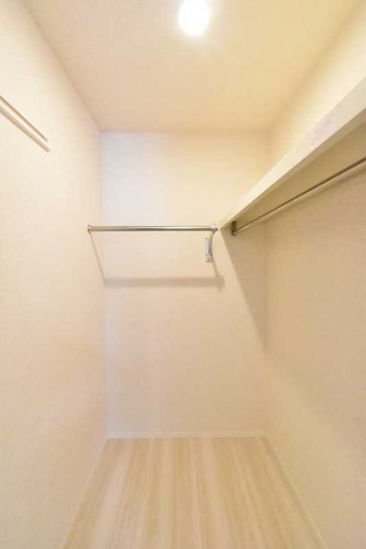 ��ʌ��z�J�s��z�J�P���ڂ̃A�p�[�g�̎��[