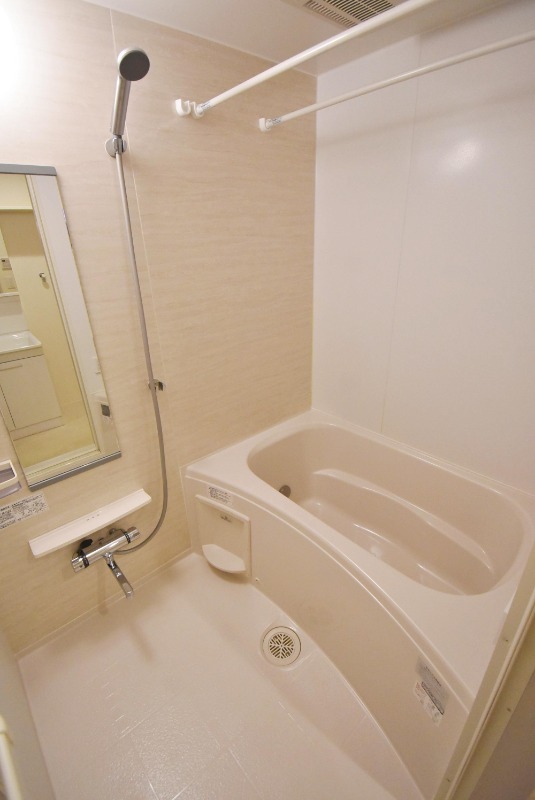 ��ʌ��������܎s��{����ؒ��S���ڂ̃}���V�����̃o�X