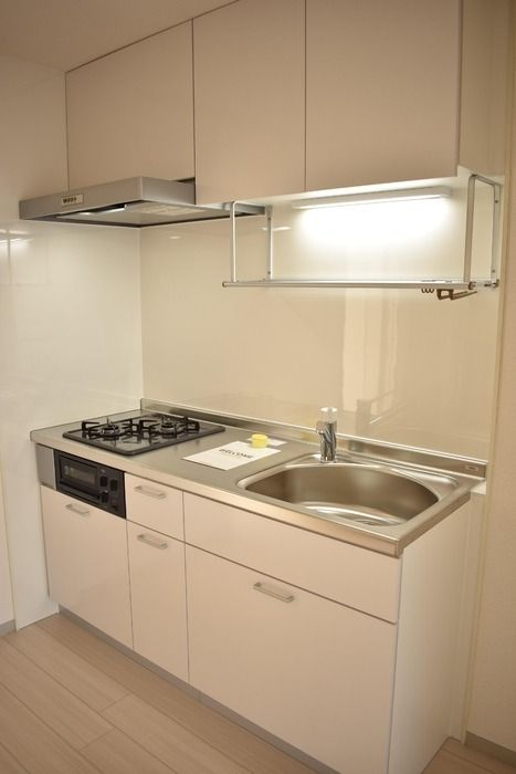 ��ʌ�����s�����Q���ڂ̃A�p�[�g�̃L�b�`��