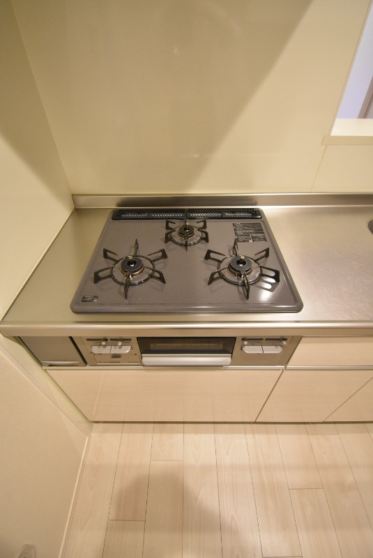 ��ʌ��������܎s��{����ؒ��S���ڂ̃}���V�����̃L�b�`��