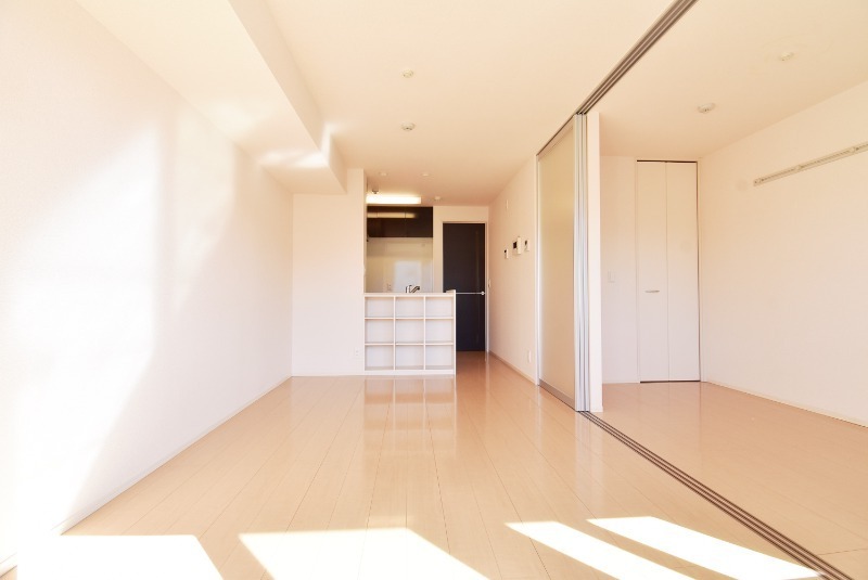 ��ʌ��������܎s��{��x�̓����R���ڂ̃A�p�[�g�̋��ԁE���r���O