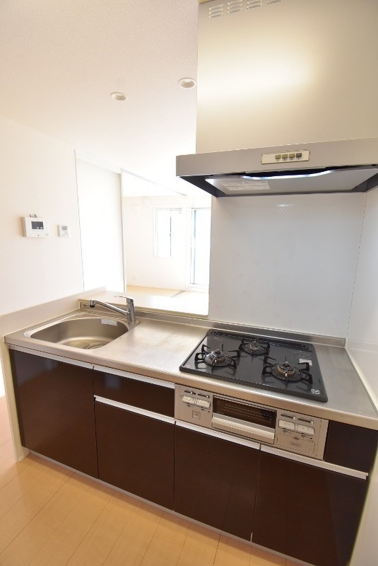 ��ʌ��������܎s��{��x�̓����R���ڂ̃A�p�[�g�̃L�b�`��