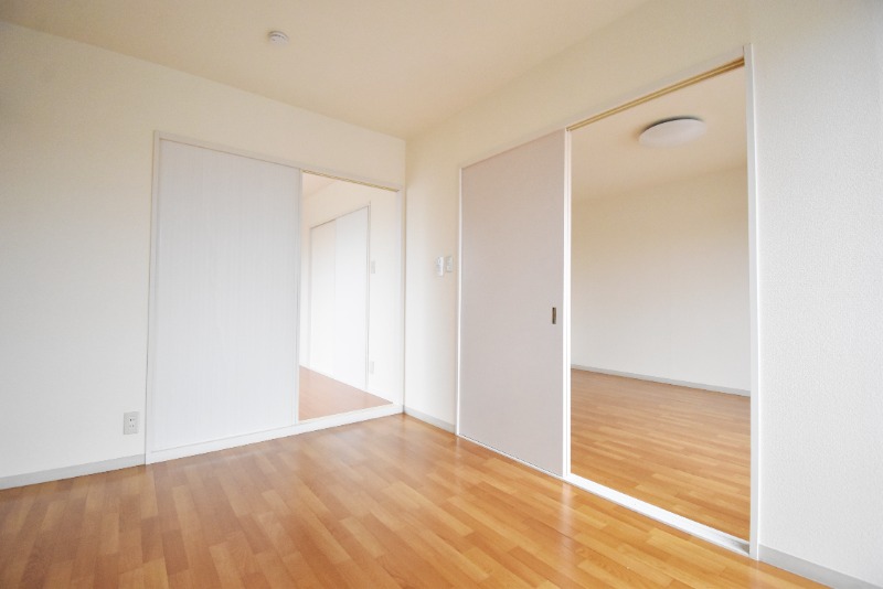 ��ʌ��������܎s������厚�쒆�ۂ̃A�p�[�g�̂��̑������E�X�y�[�X