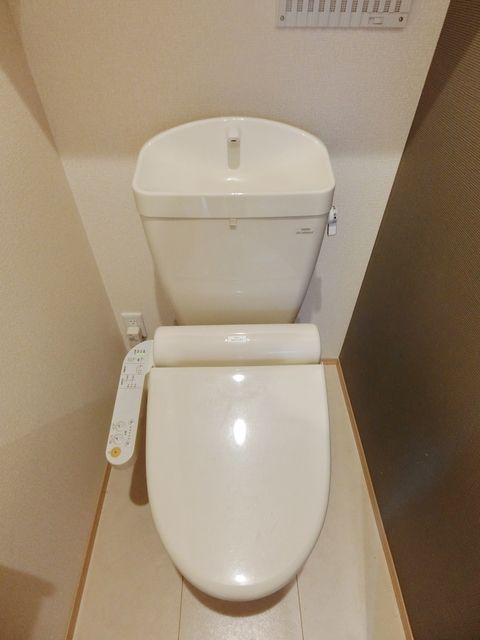 ��ʌ��������܎s��΋擌��΂Q���ڂ̃A�p�[�g�̃g�C��