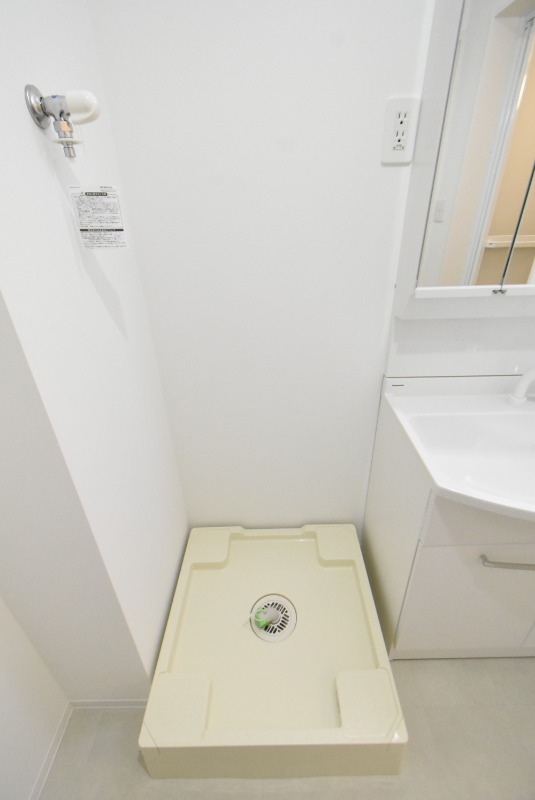 ��ʌ������s�{���U���ڂ̃A�p�[�g�̂��̑�