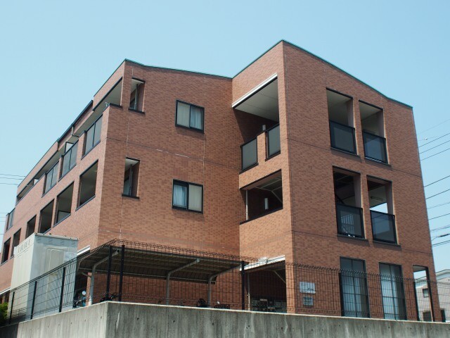 ��ʌ��������܎s�΋擌�Y�a�Q���ڂ̃}���V�����̌����O��