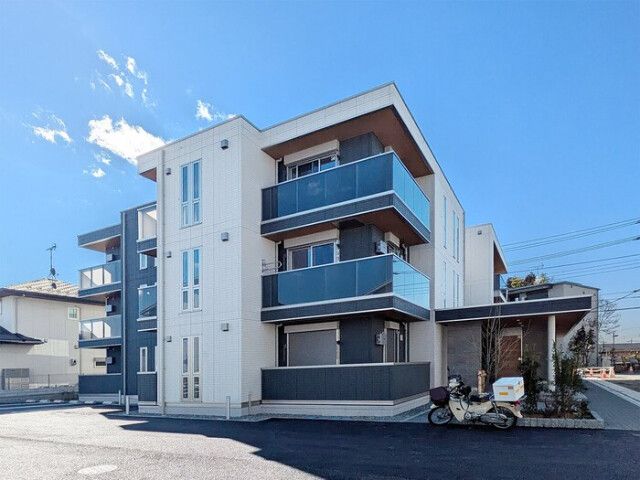 ��ʌ��������܎s����厚�w��̃A�p�[�g�̌����O��