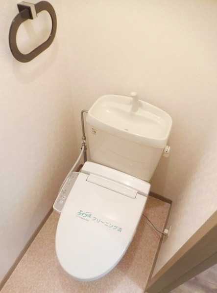 ��ʌ��������܎s�Y�a��j���J�S���ڂ̃A�p�[�g�̃g�C��