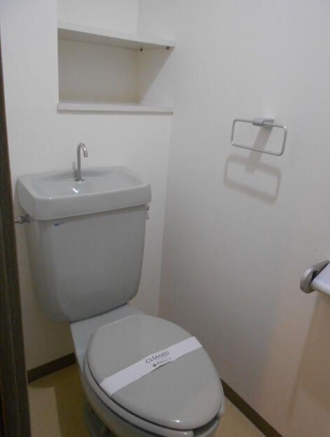 ��ʌ������s�����Q���ڂ̃}���V�����̃g�C��