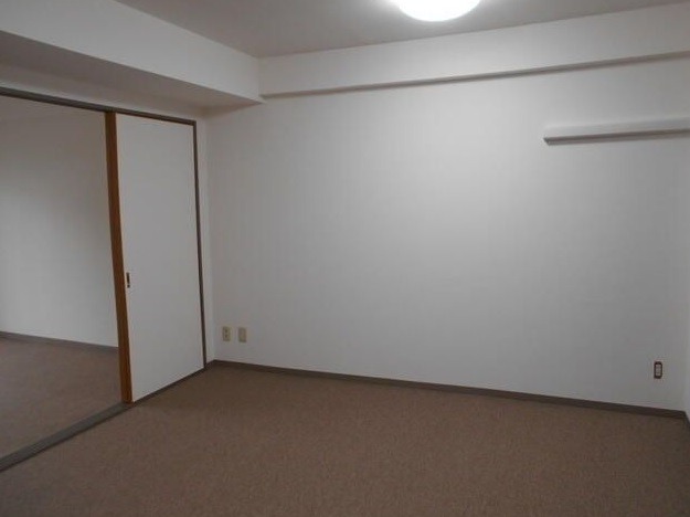 ��ʌ������s�����Q���ڂ̃}���V�����̂��̑�