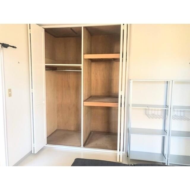 ��ʌ�����s�˒˂Q���ڂ̃}���V�����̎��[