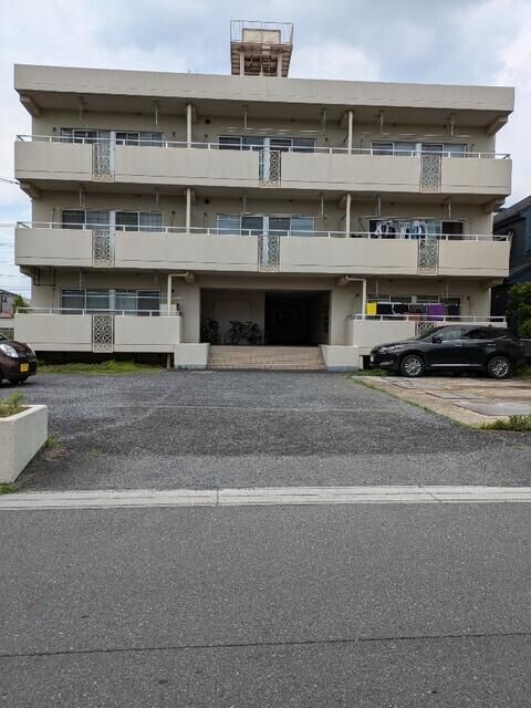 ��ʌ������s�������̃}���V�����̌����O��