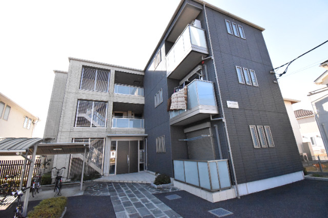 ��ʌ��z�J�s���C�N�^�E���U����12�|6�̃}���V�����̌����O��