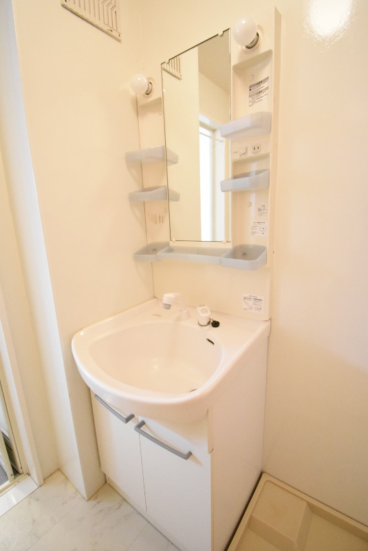 ��ʌ��������܎s�k��g�쒬�P���ڂ̃A�p�[�g�̐��ʏ�