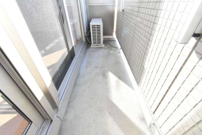 ��ʌ��z�J�s�o�˒��̃A�p�[�g�̃o���R�j�[