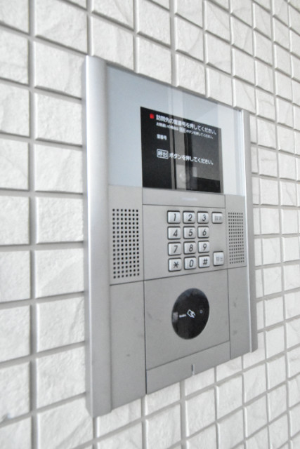 ��ʌ��z�J�s�o�˒��̃A�p�[�g�̂��̑�