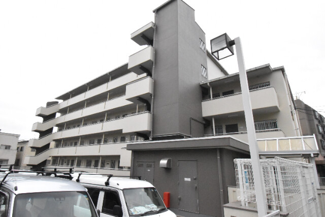 ��ʌ��������܎s�Y�a�搣����P����29�̃}���V�����̌����O��