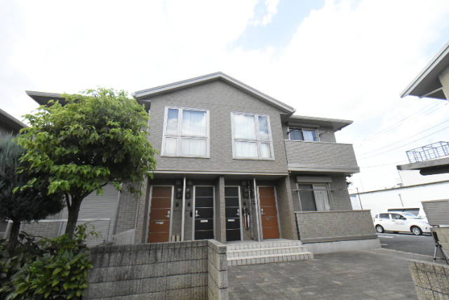 ��ʌ��������܎s�k��g�쒬�P����394-17�̃A�p�[�g�̌����O��