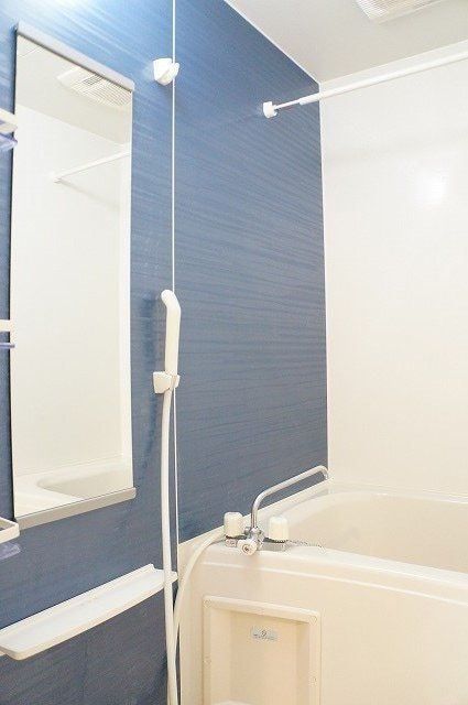 ��ʌ��������܎s�����擌��{�S���ڂ̃A�p�[�g�̃o�X