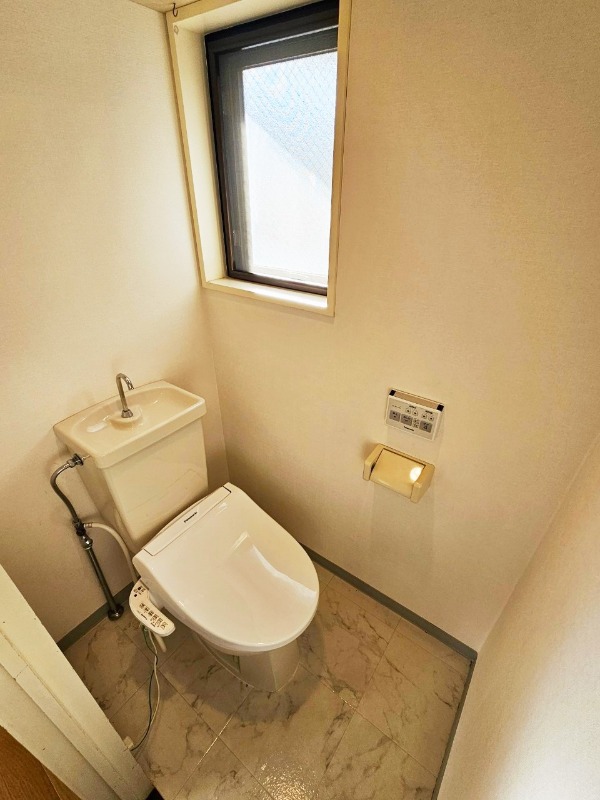 ��ʌ��������܎s������厚�쒆�ۂ̃}���V�����̃g�C��