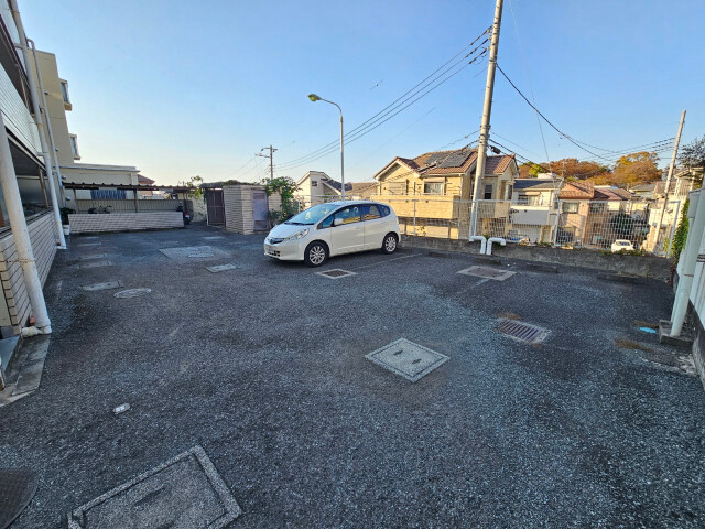 ��ʌ��������܎s������厚�쒆�ۂ̃}���V�����̒��ԏ�