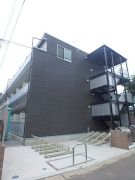 ��ʌ��������܎s��{����ؒ��S����889�̃}���V�����̌����O��