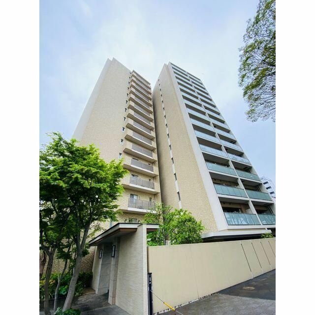 ��ʌ��������܎s��{��g�~���Q���ڂ̃}���V�����̌����O��