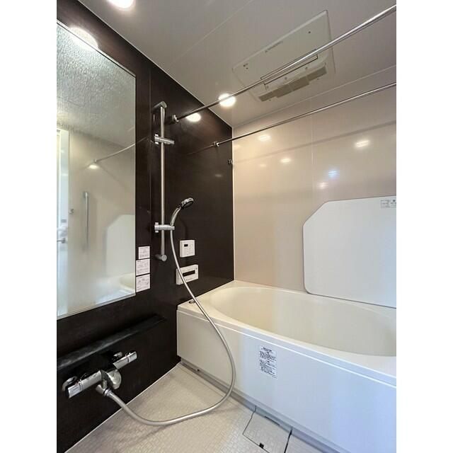 ��ʌ��������܎s��{��g�~���Q���ڂ̃}���V�����̃o�X