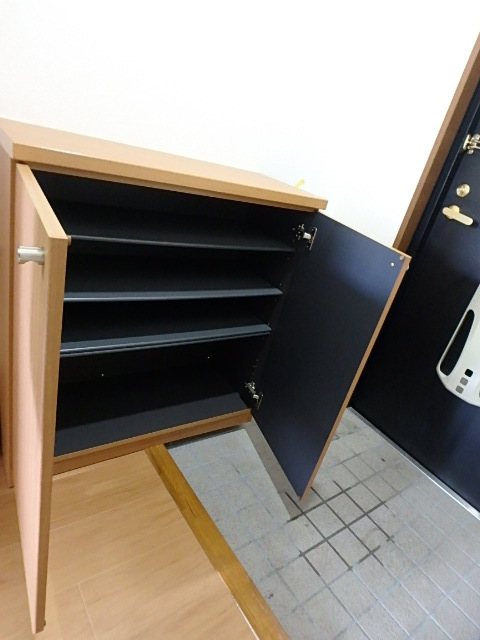 ��ʌ�����s�㒬�P���ڂ̃}���V�����̌���