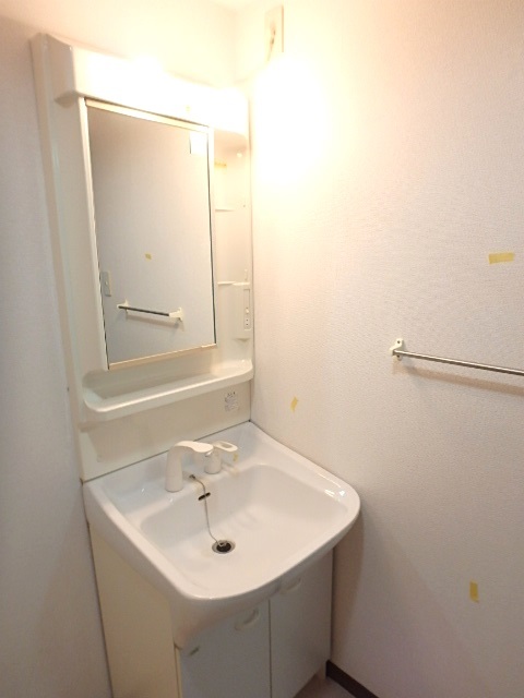 ��ʌ�����s�㒬�P���ڂ̃}���V�����̐��ʏ�