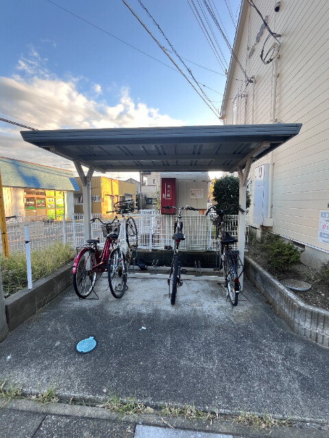 ��ʌ��t�����s��x�̃A�p�[�g�̂��̑�