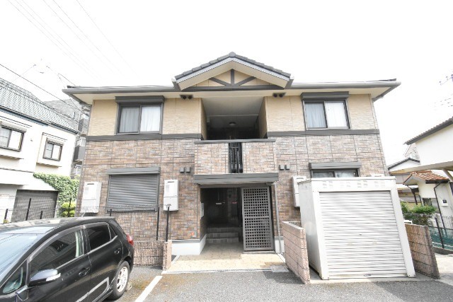 ��ʌ��������܎s���撆���Q���ڂ̃A�p�[�g�̌����O��