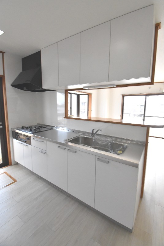 ��ʌ�����s������S���ڂ̃}���V�����̃L�b�`��