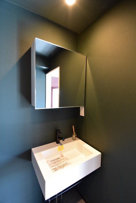 ��ʌ��������܎s��{��y�蒬�P���ڂ̃}���V�����̐��ʏ�