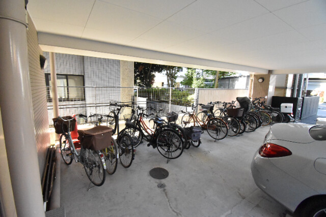 ��ʌ��������܎s��{��y�蒬�P���ڂ̃}���V�����̂��̑�