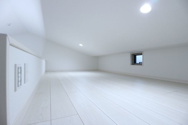 ��ʌ��������܎s��{����ؒ��S���ڂ̃A�p�[�g�̂��̑������E�X�y�[�X