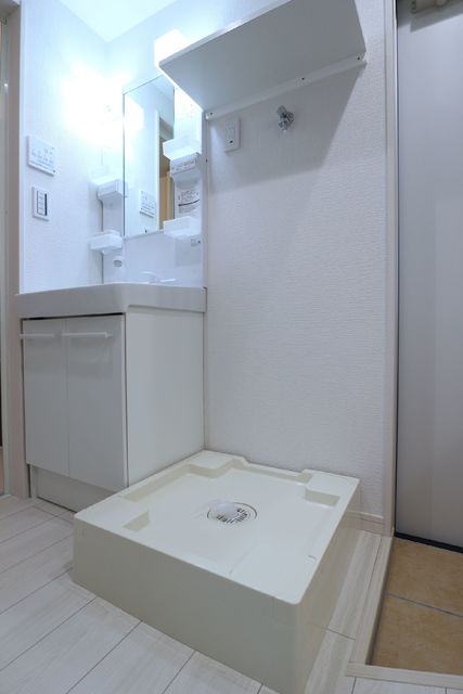 ��ʌ��������܎s��{����ؒ��S���ڂ̃A�p�[�g�̂��̑�