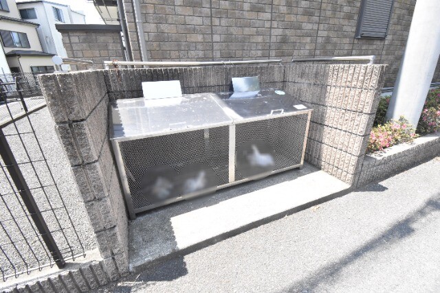 ��ʌ��������܎s���撆���Q���ڂ̃A�p�[�g�̂��̑�