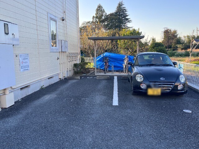 ��ʌ��t�����s��x�̃A�p�[�g�̒��ԏ�