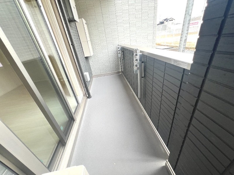 ��ʌ��������܎s����厚�w��̃A�p�[�g�̃o���R�j�[