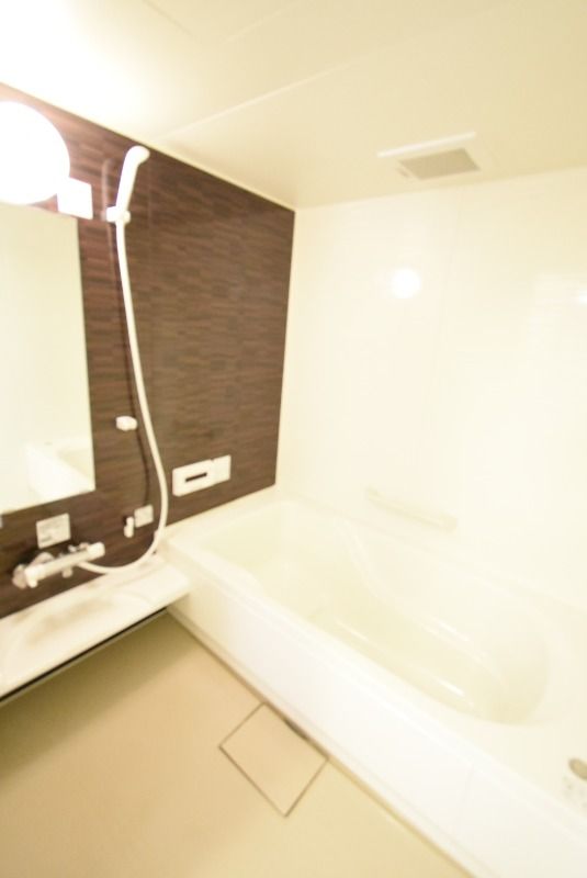 ��ʌ��������܎s�������a�c���P���ڂ̃A�p�[�g�̃o�X