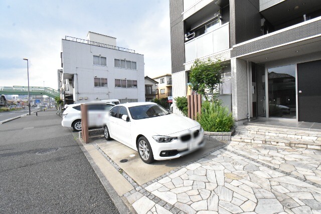 ��ʌ��������܎s������㗎���T���ڂ̃A�p�[�g�̒��ԏ�