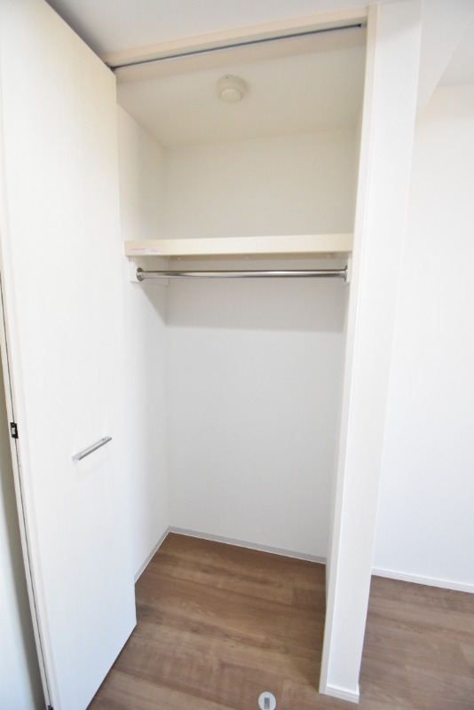 ��ʌ��������܎s��{��g�~���Q���ڂ̃}���V�����̎��[