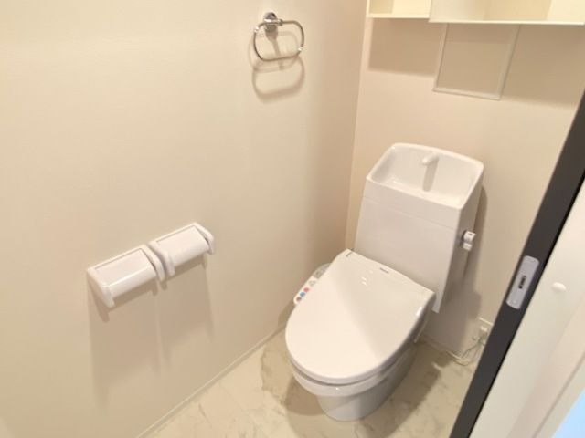 ��ʌ�����s�씵���J�T���ڂ̃}���V�����̃g�C��